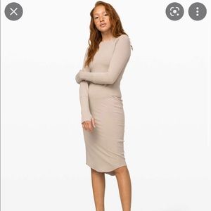 NWT Lululemon Om and Om Dress - Size Small